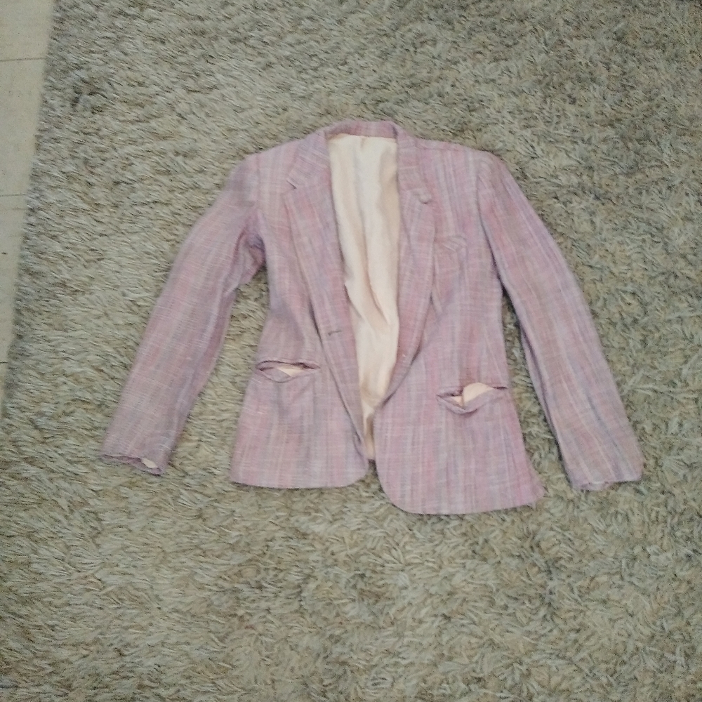 Women's skirt suit
